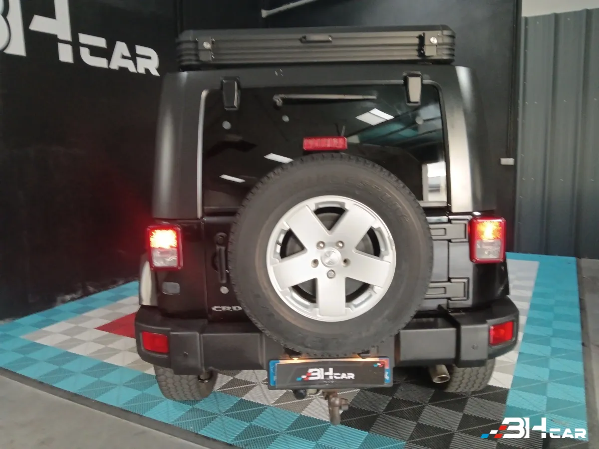 Jeep Wrangler - photo 9