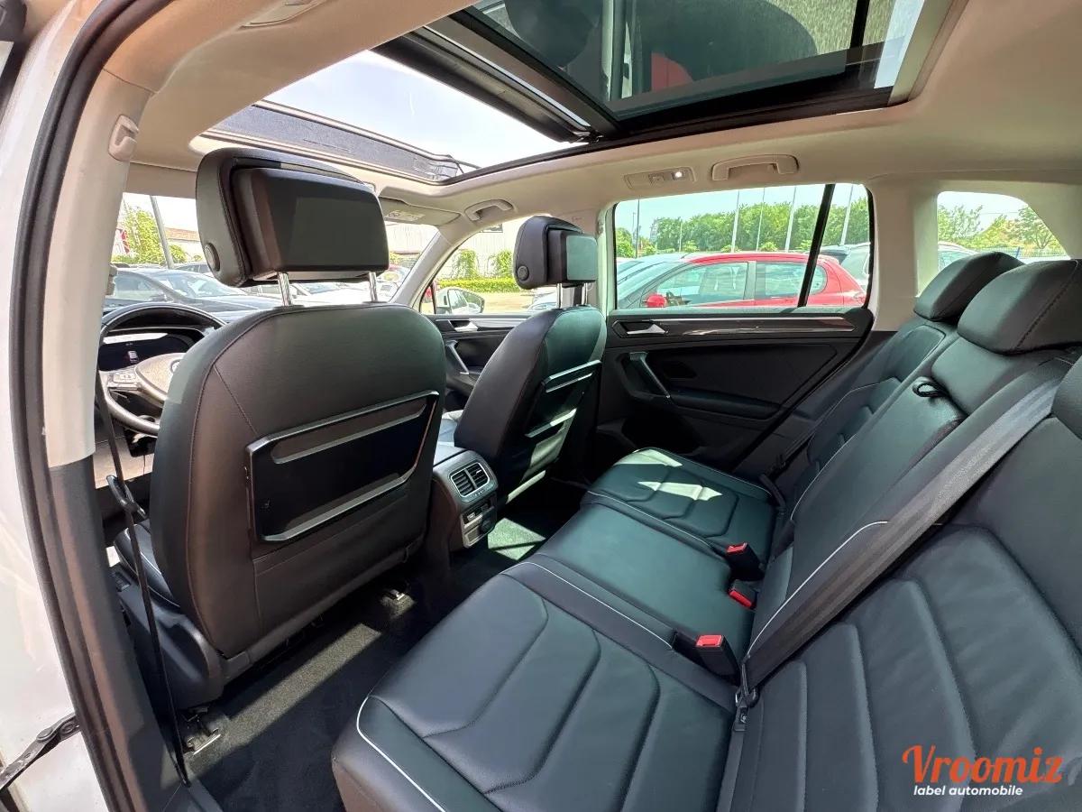 Volkswagen Tiguan 2.0 TDI 150 BLUEMOTION CARAT EXCLUSIVE DSG BVA
