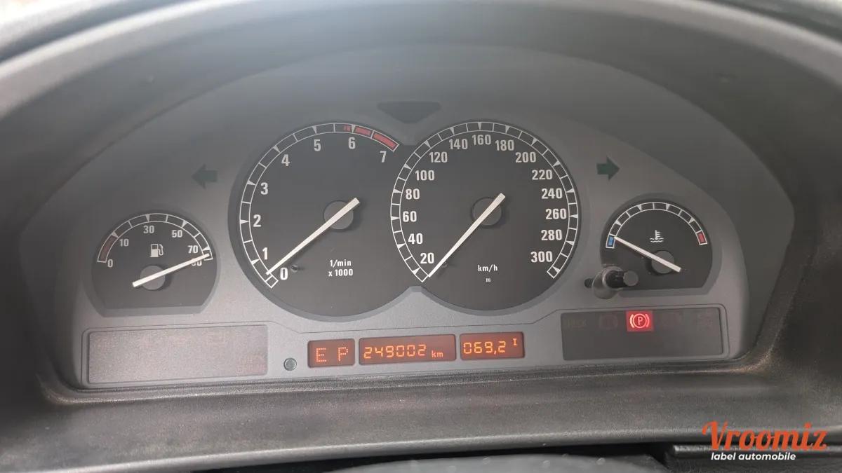 BMW Serie 8 850 CIA V12