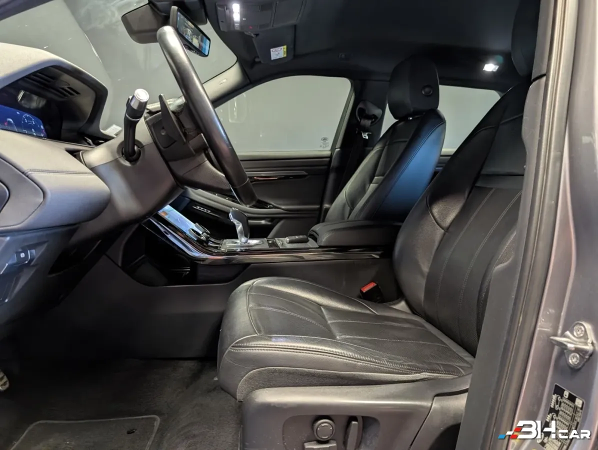Land Rover Range Rover Evoque - photo 8