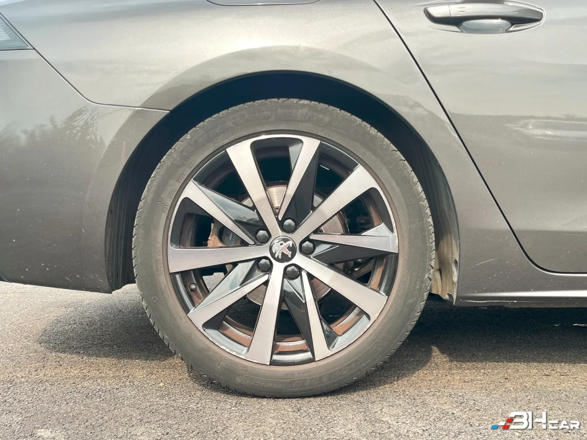 Peugeot 508 - photo 27