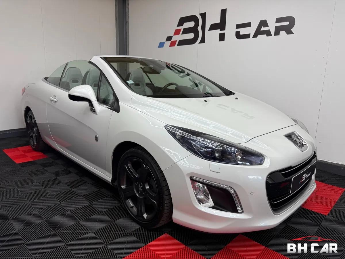 Image: Peugeot 308 CC 2.0 HDI Roland Garros - 163cv / Sièges chauffants / Chauffage nuque / Bluetooth / GPS