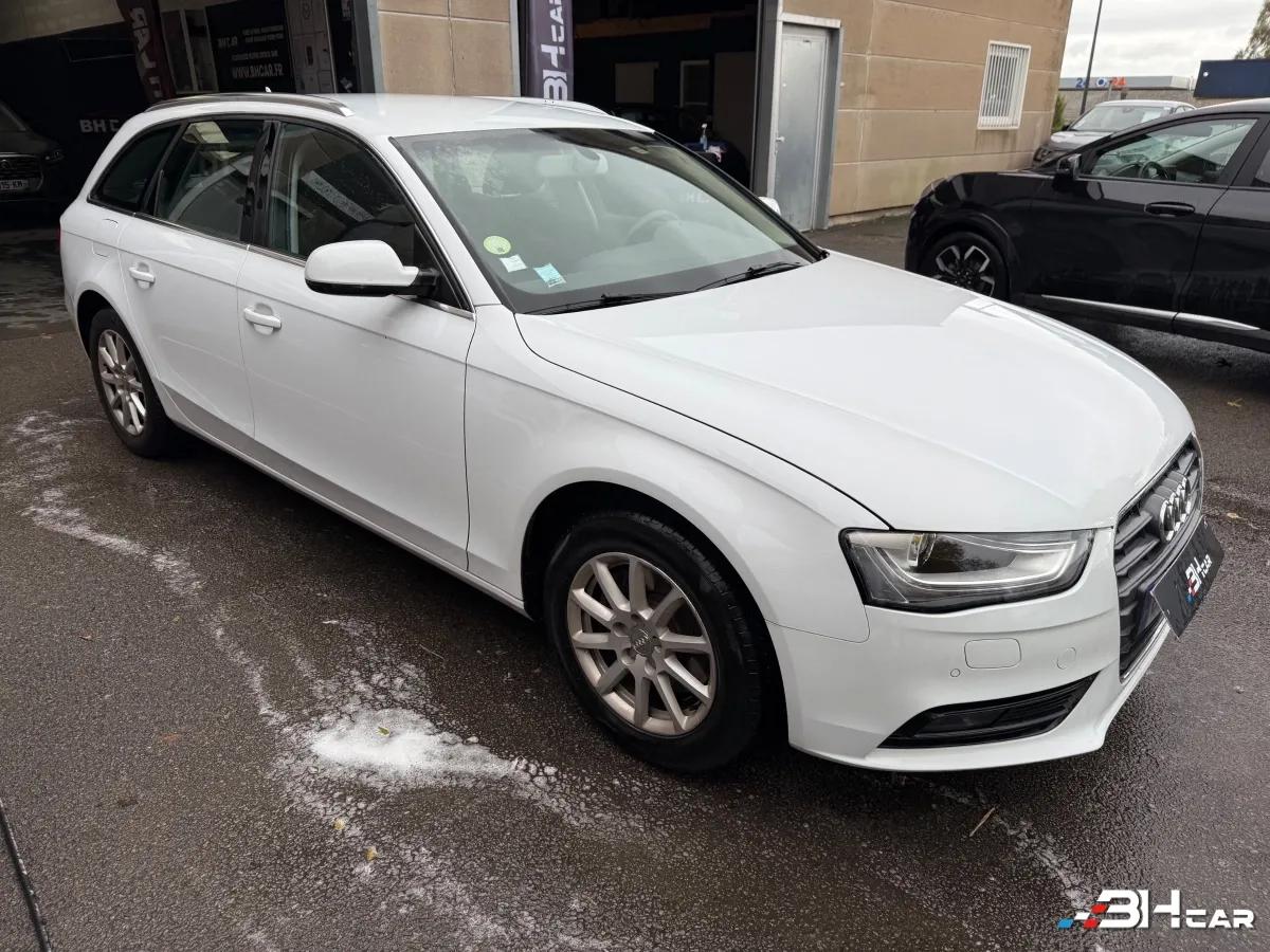 Aperçu indisponible de Audi A4