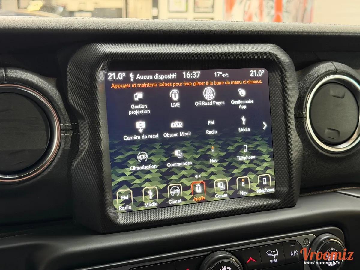 Jeep Wrangler 2.0 T 270 UNLIMITED SAHARA AWD BVA