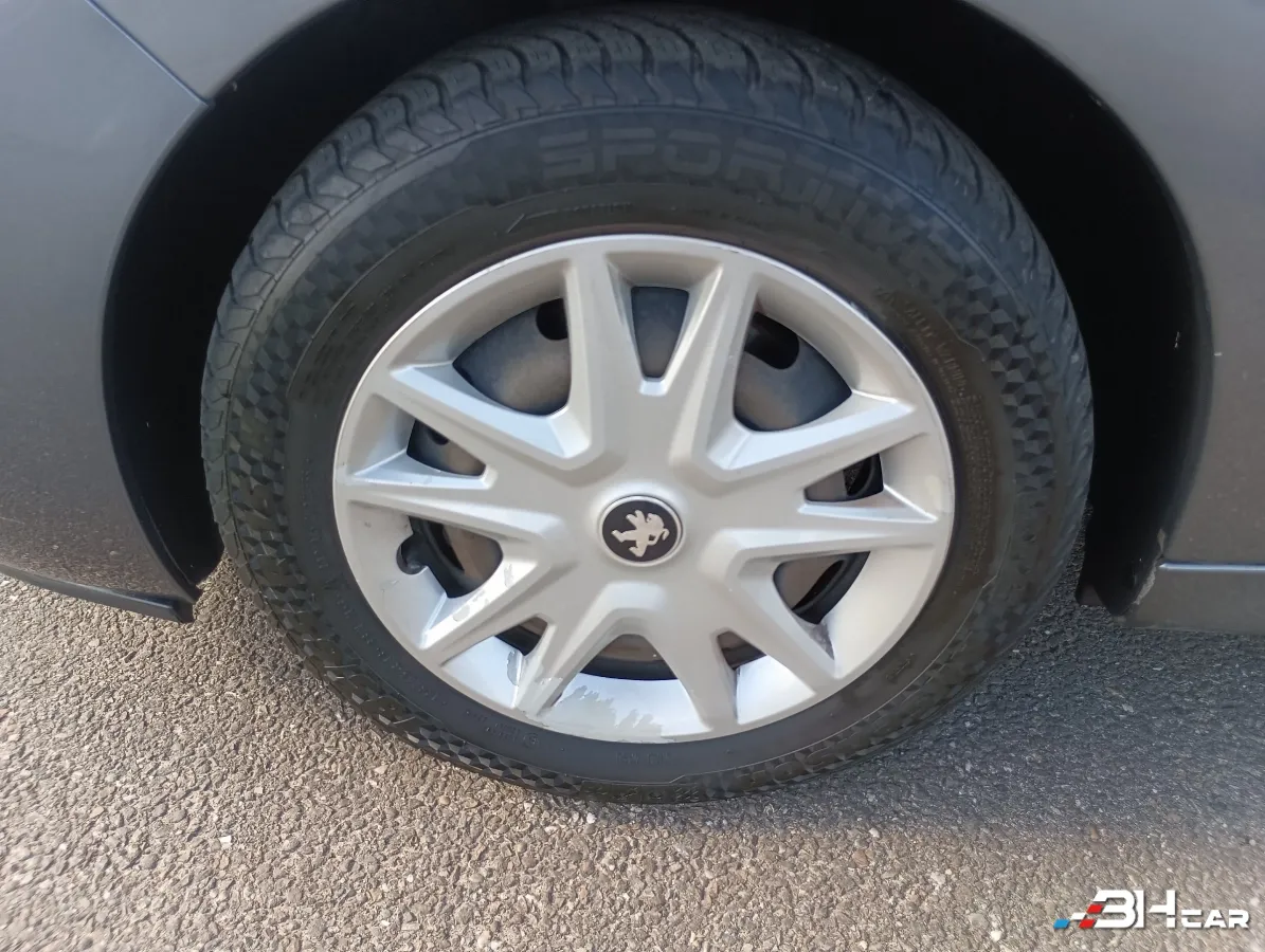 Peugeot 207 - photo 11