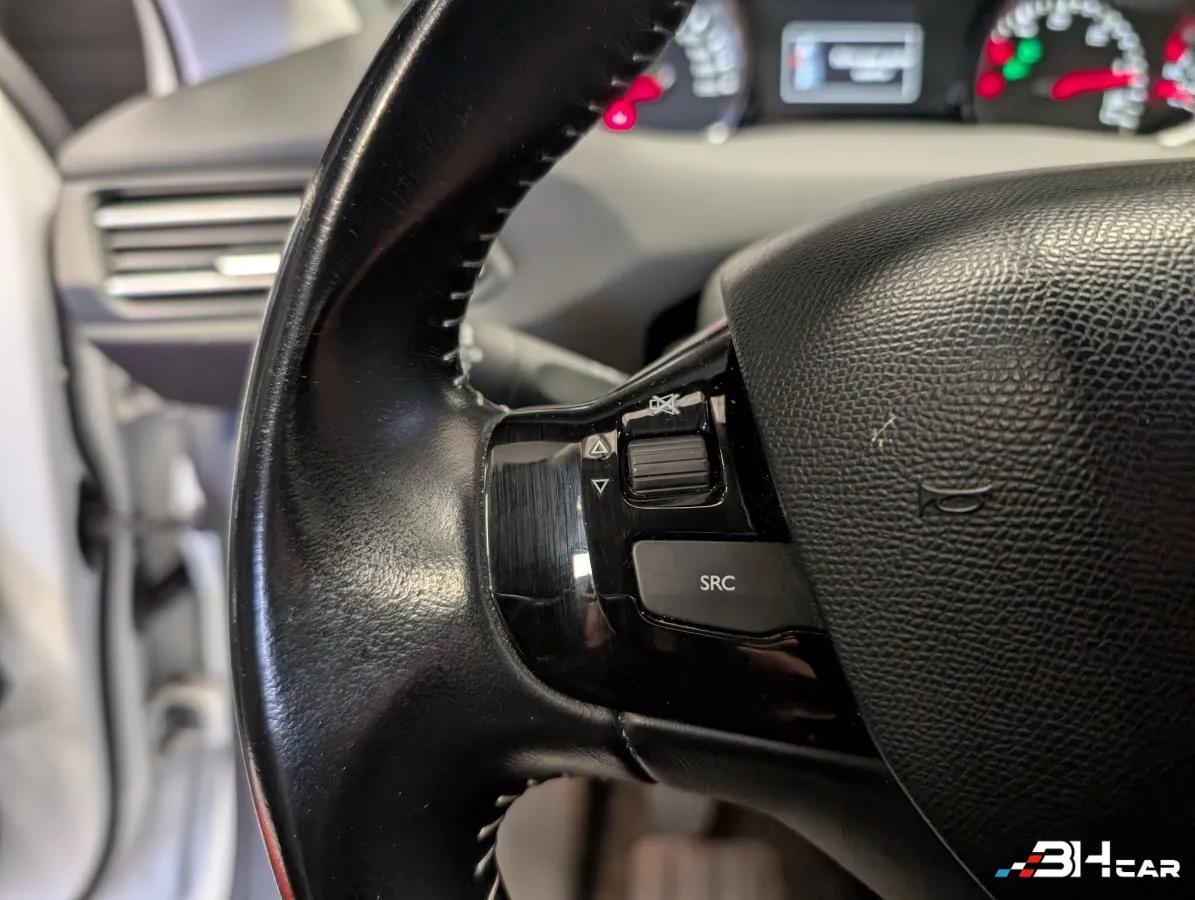 Aperçu indisponible de Peugeot 308