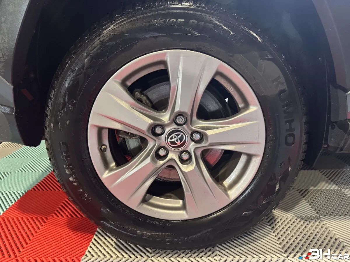 Toyota Rav-4 - photo 26