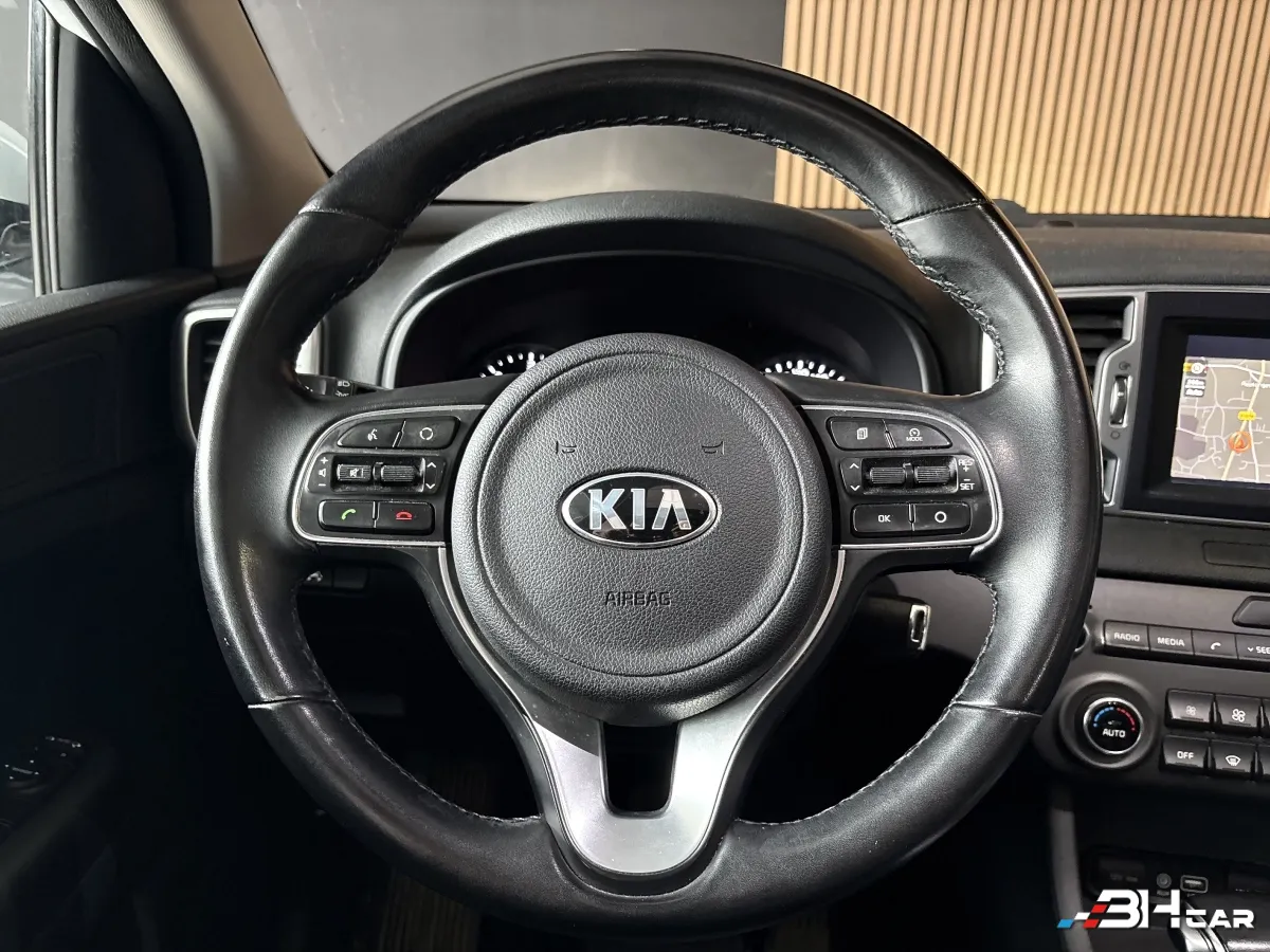 Kia Sportage - photo 8