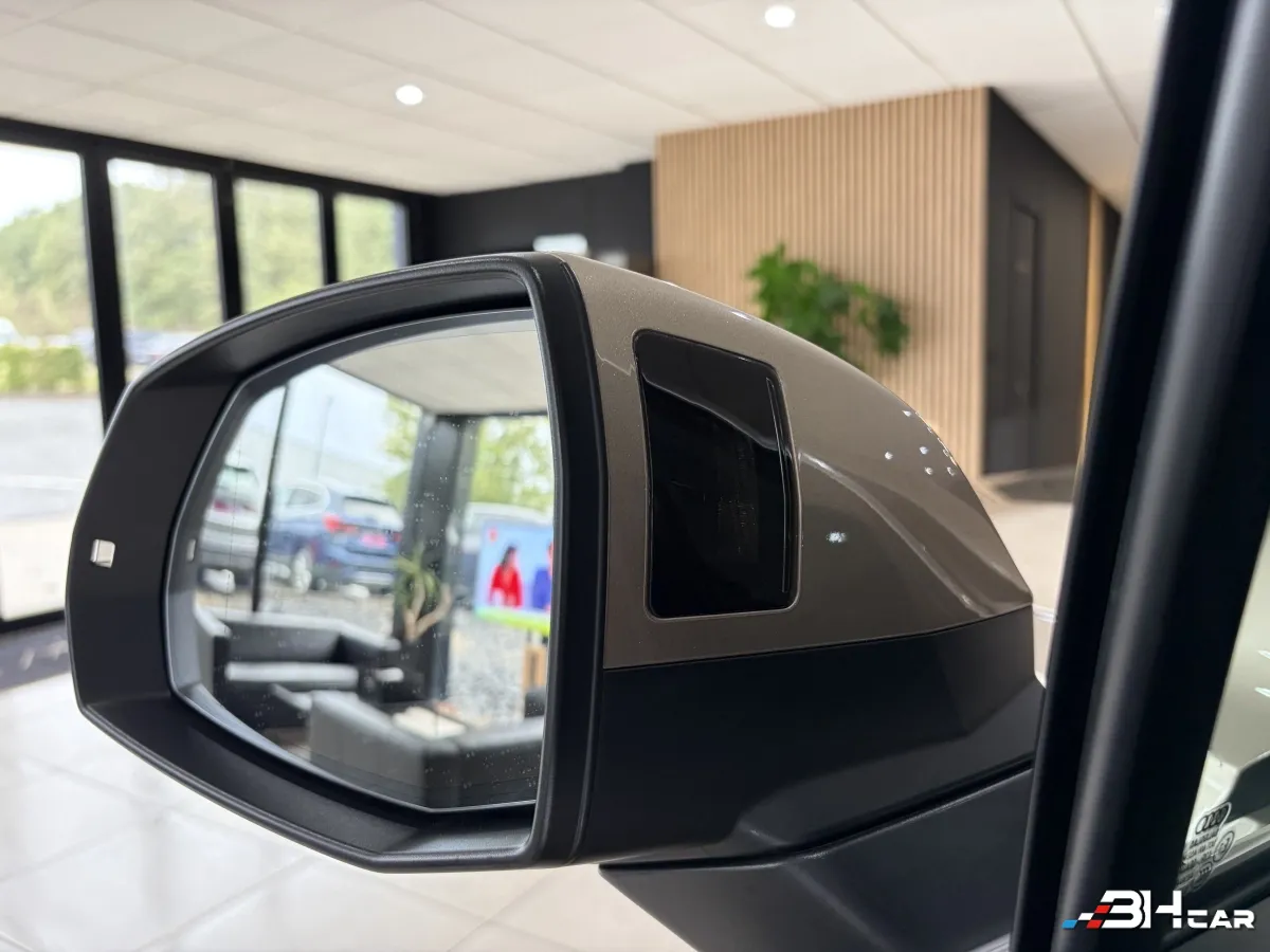 Audi Q7 - photo 18