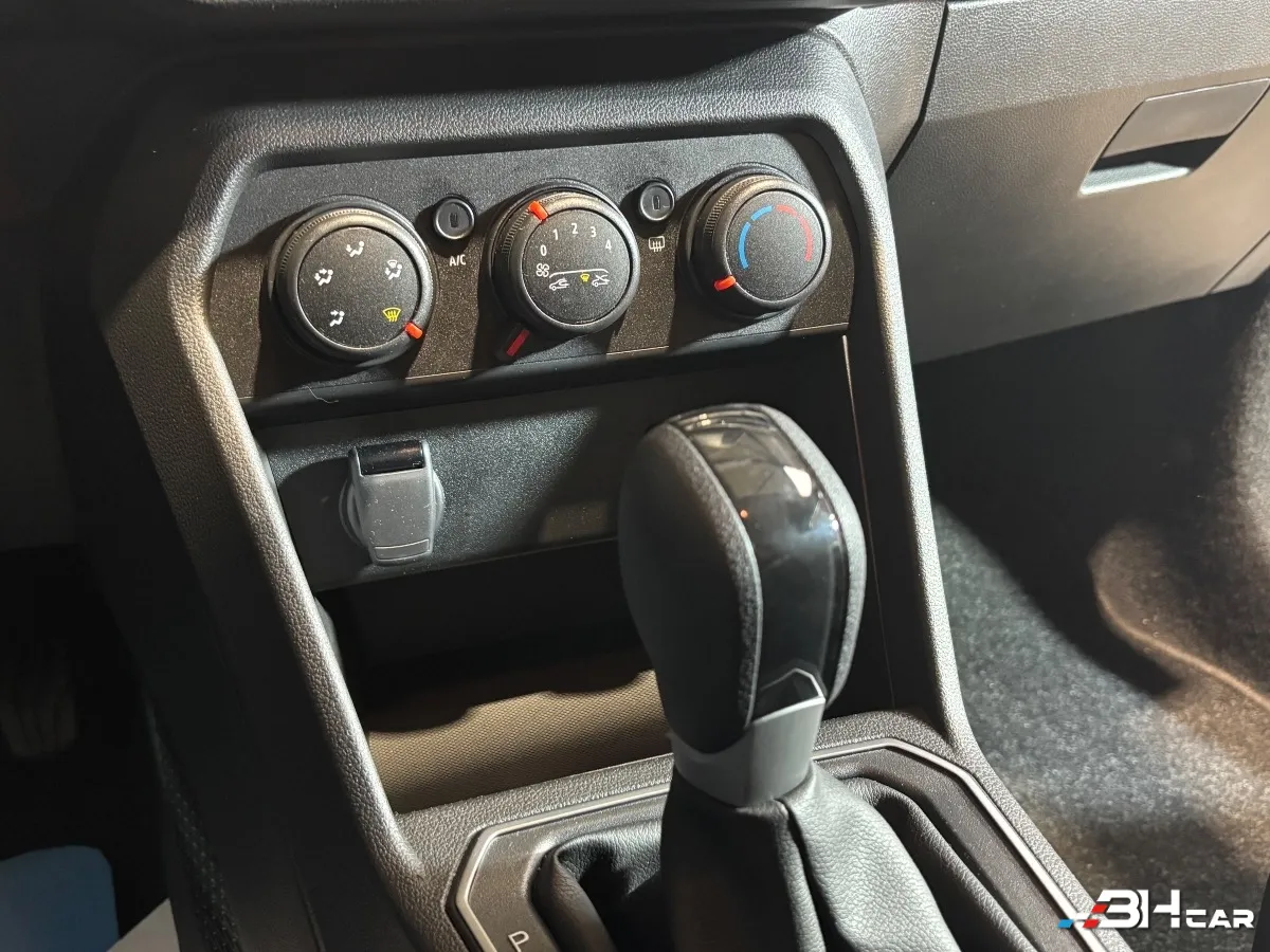 Dacia Sandero - photo 9