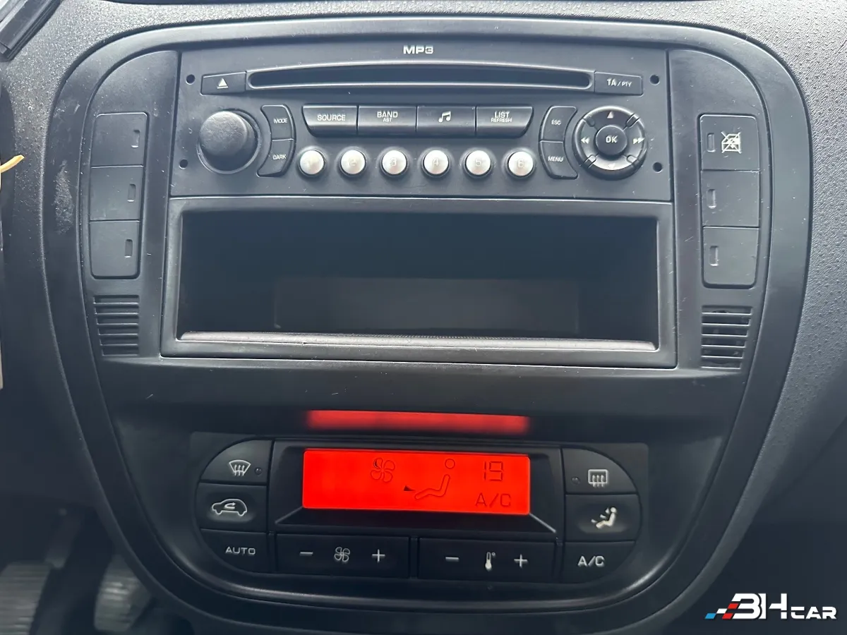 Citroen C3 Pluriel - photo 16