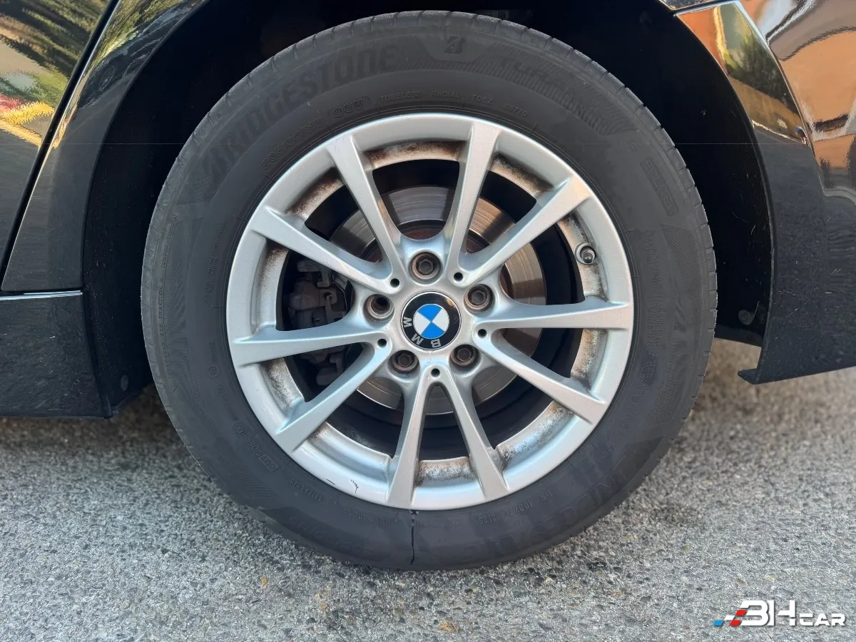 Bmw Serie 3 - photo 23