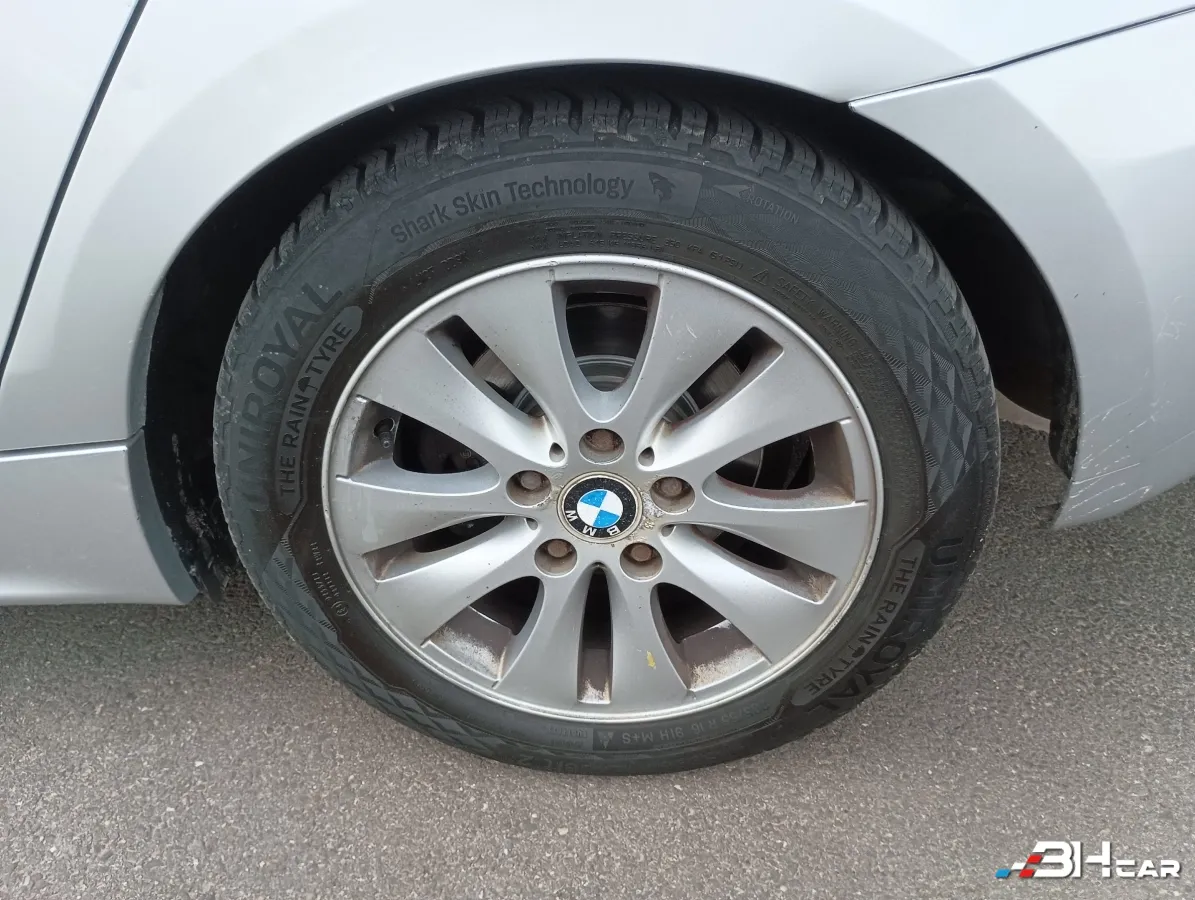 Bmw Serie 1 - photo 12