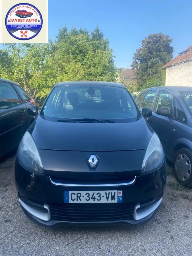 RENAULT Scenic
