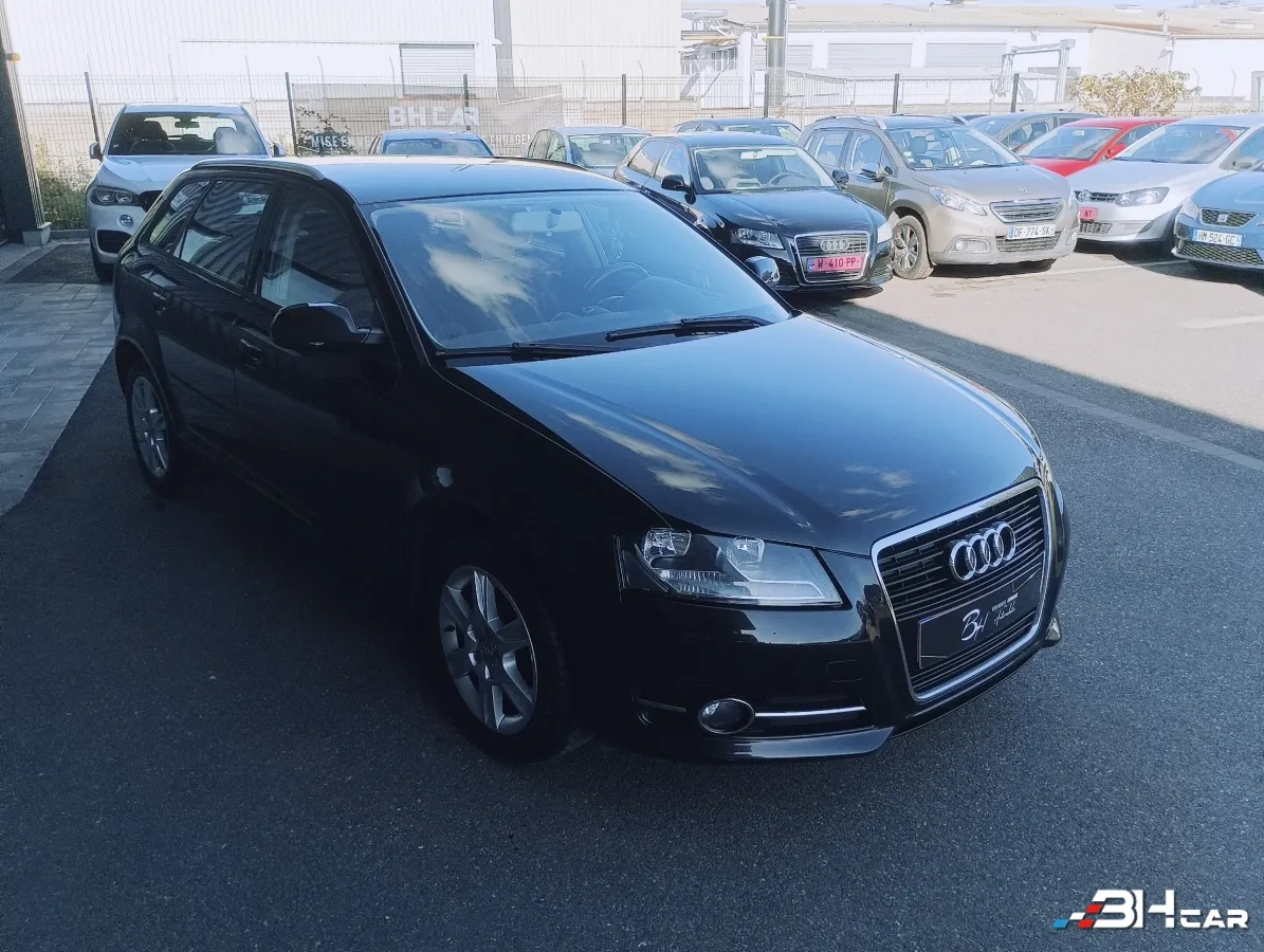 Audi A3 - photo 7