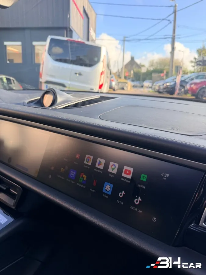 Porsche Macan - photo 15