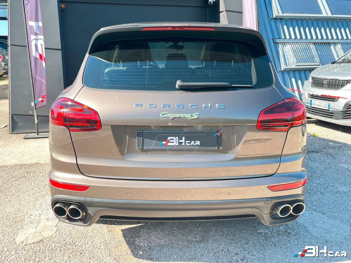 Porsche Cayenne - photo 7