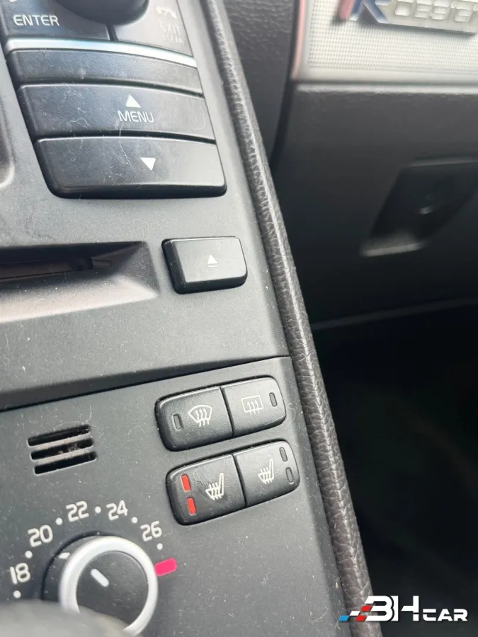 Volvo Xc90 - photo 13