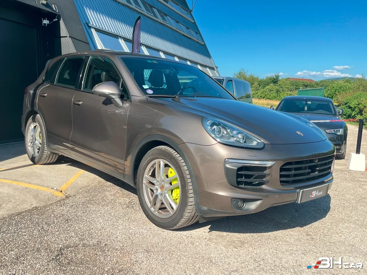Porsche Cayenne - photo 4