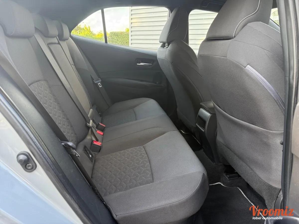 Toyota Corolla 1.8 122H 100 HYBRID FULL-HYBRID DYNAMIC BUSINESS BVA