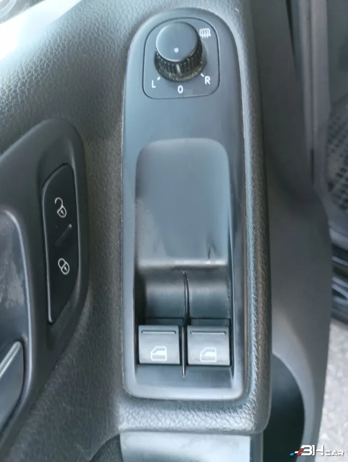 Volkswagen Golf - photo 25