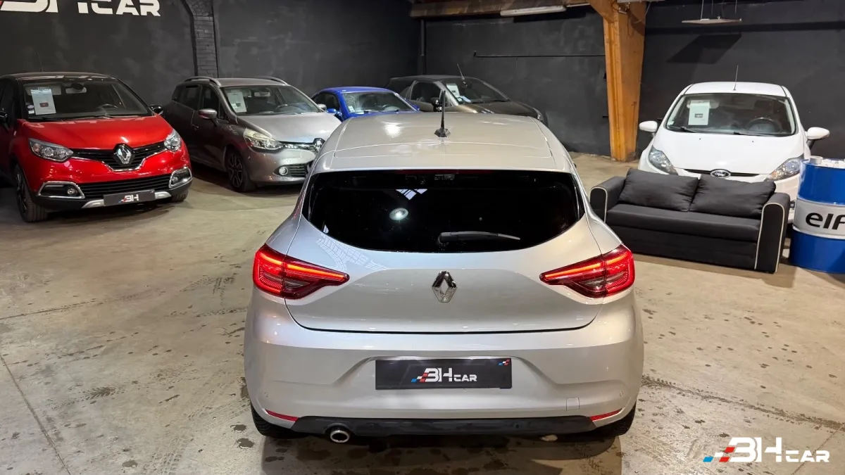 Renault Clio - photo 11