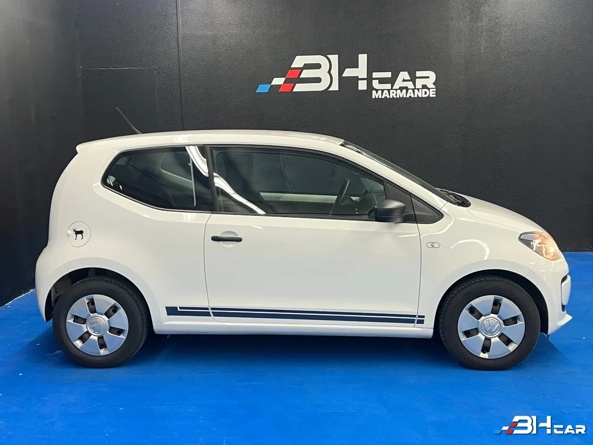 Volkswagen Up - photo 4