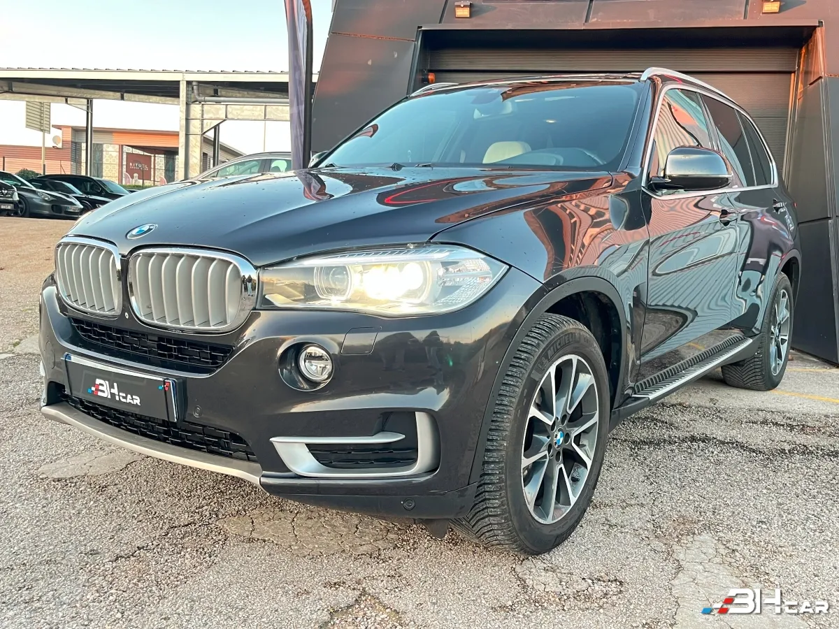 Bmw X5 - photo 2