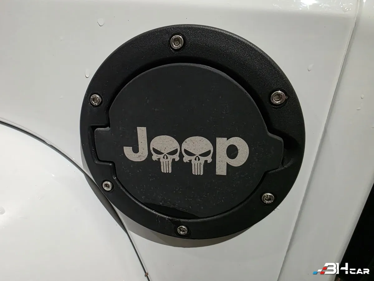Jeep Wrangler - photo 20