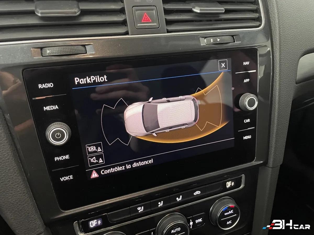 Aperçu indisponible de Volkswagen Golf