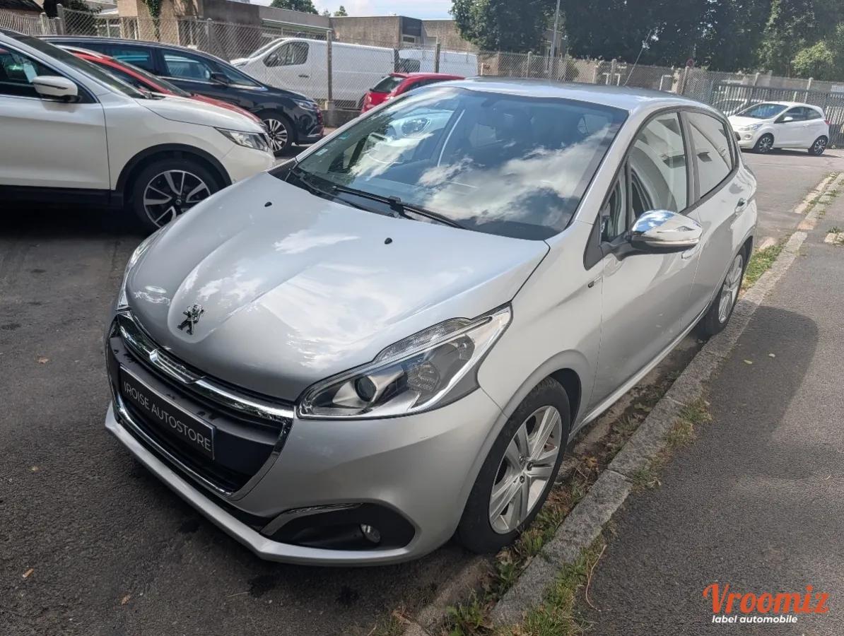 Peugeot 208 GENERATION-I 1.6 BLUEHDI 75 STYLE
