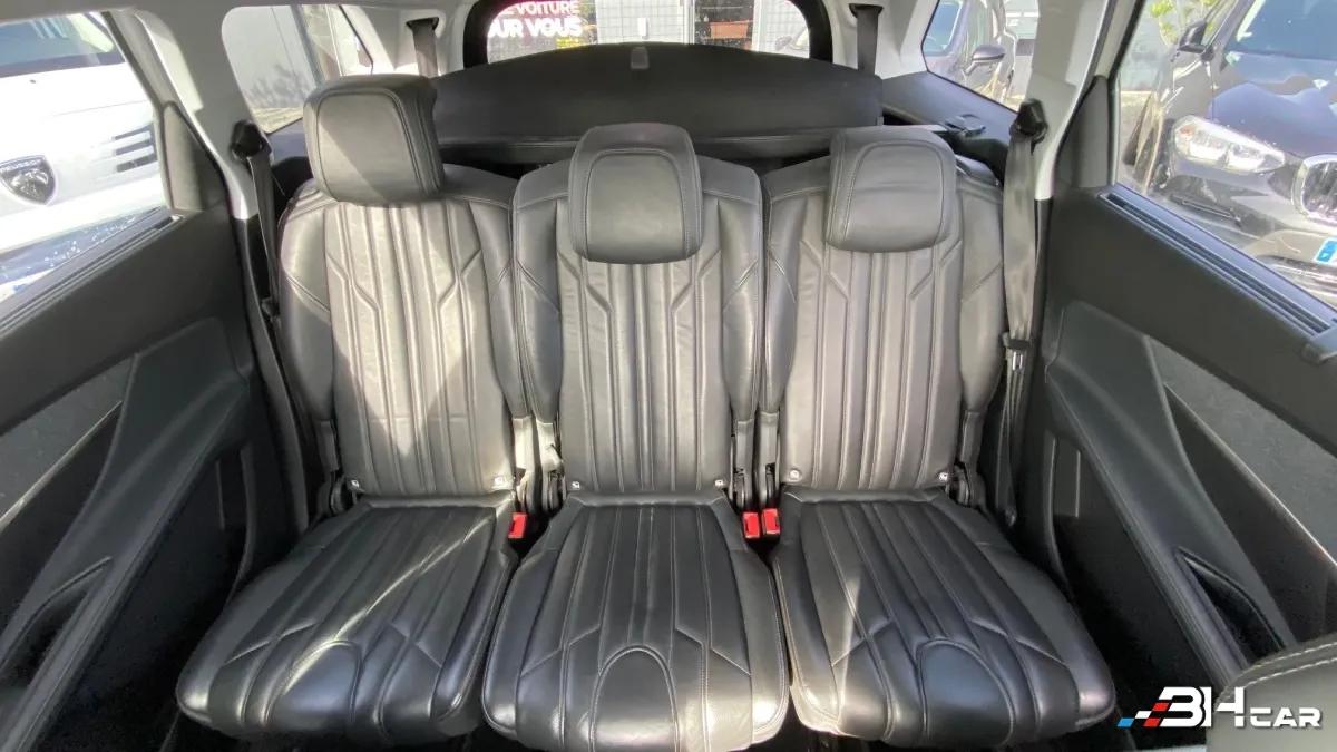 Aperçu indisponible de Peugeot 5008