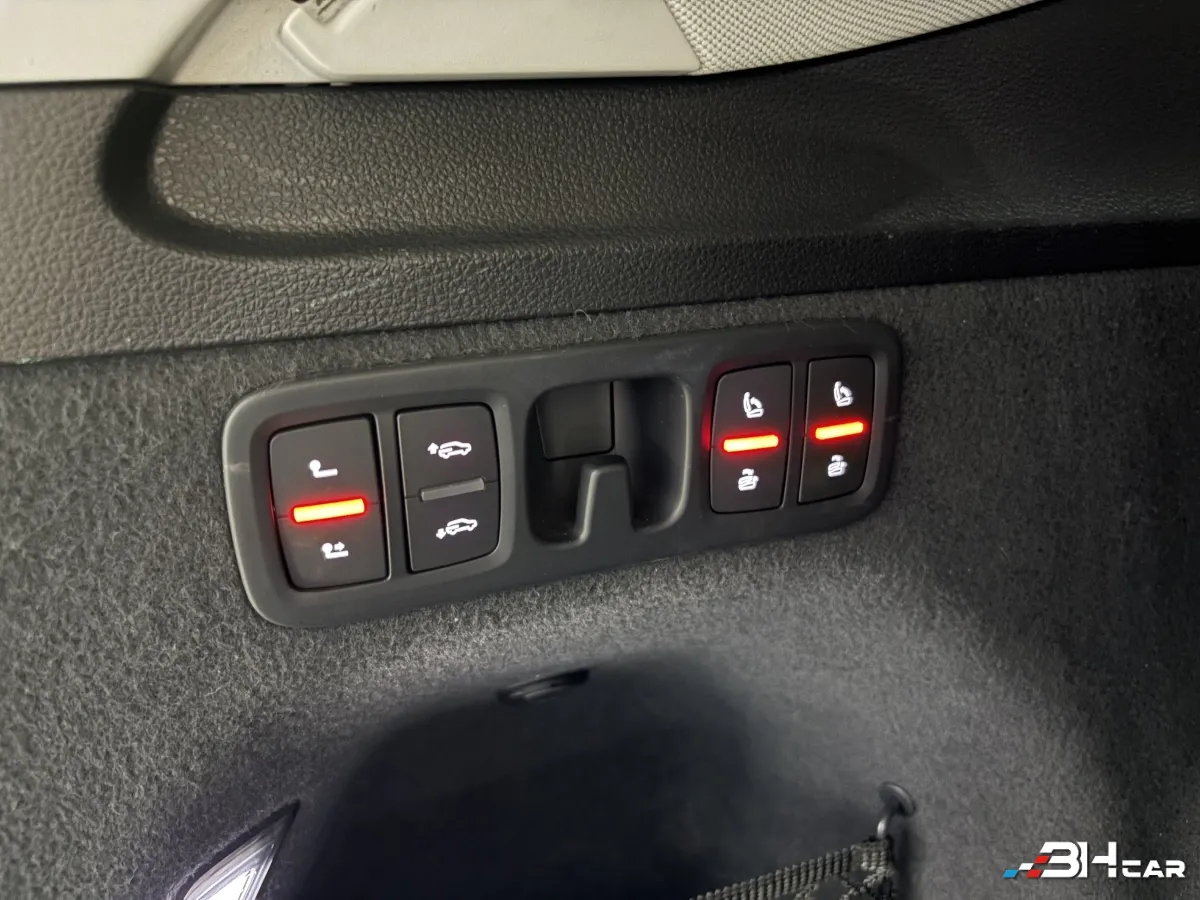 Audi Q7 - photo 41