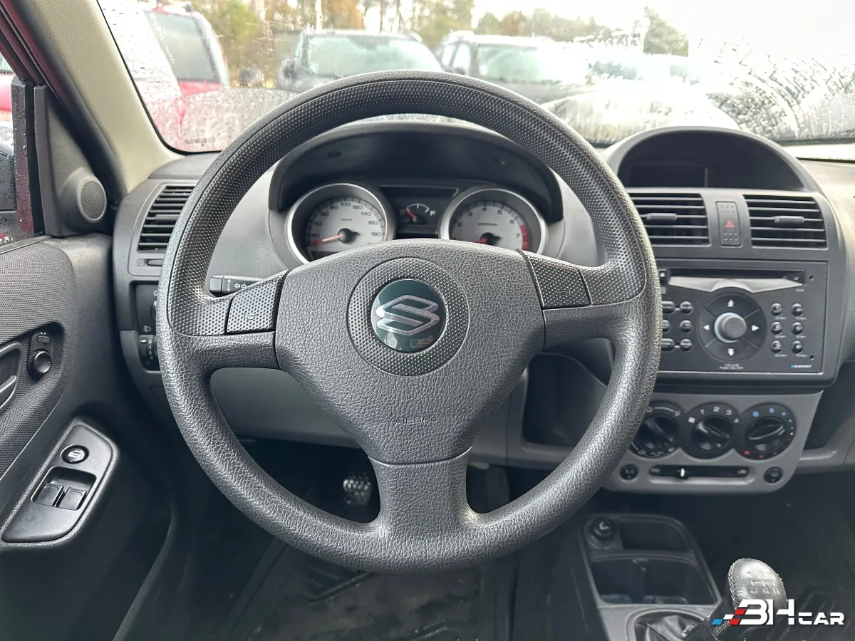 Suzuki Ignis - photo 13
