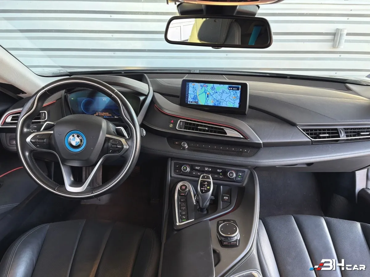 Bmw I8 - photo 12