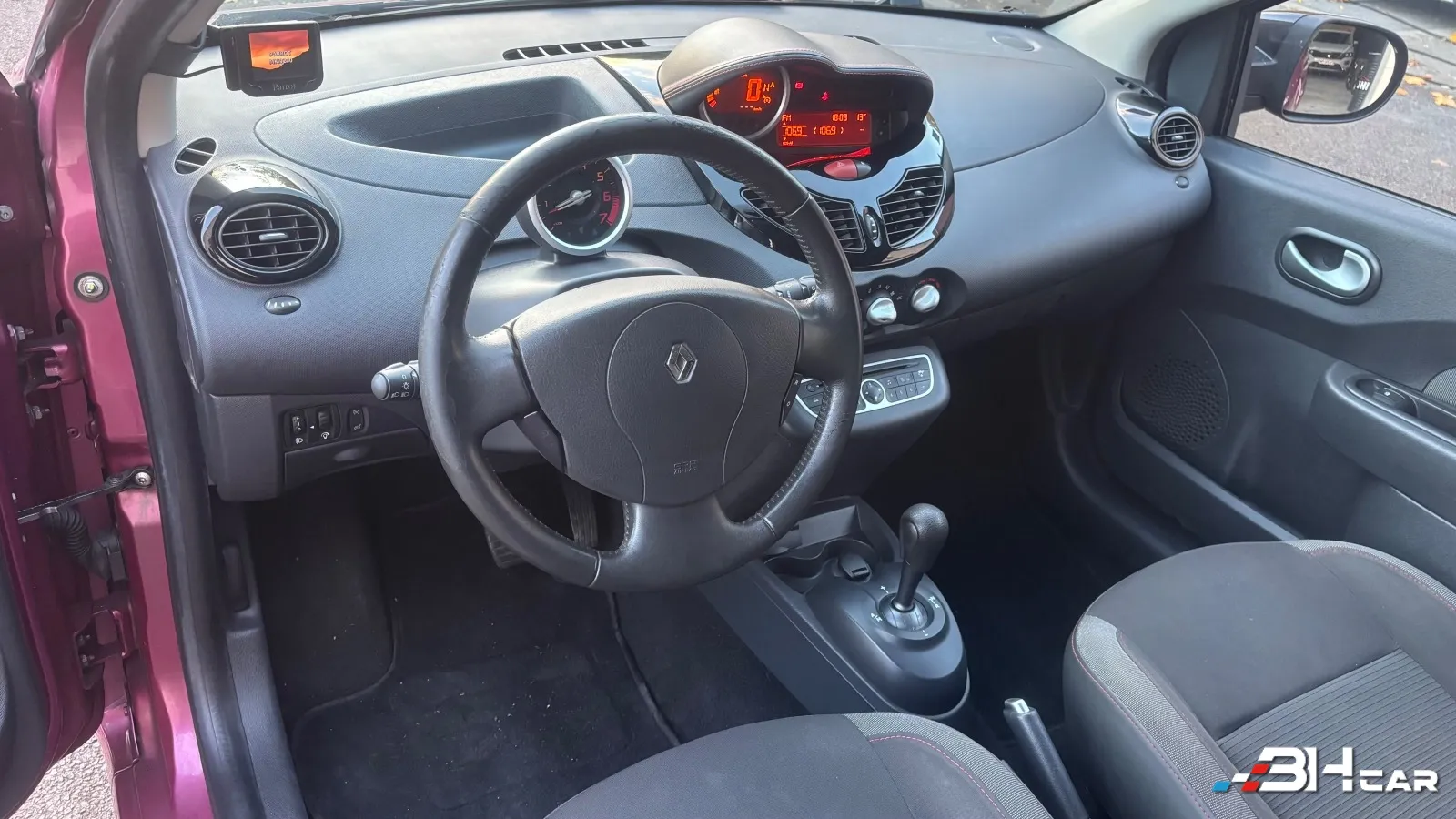 Renault Twingo - photo 7