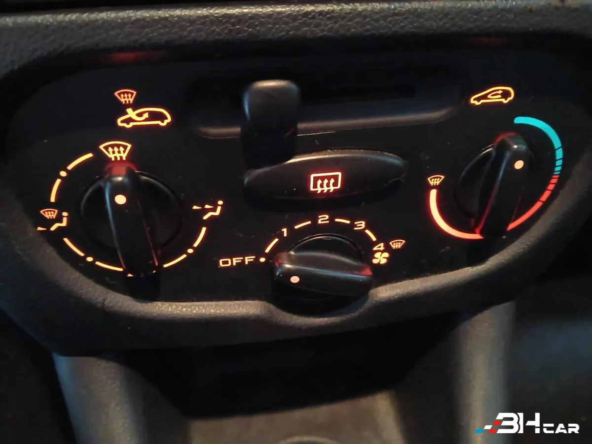 Peugeot 206 Plus - photo 13