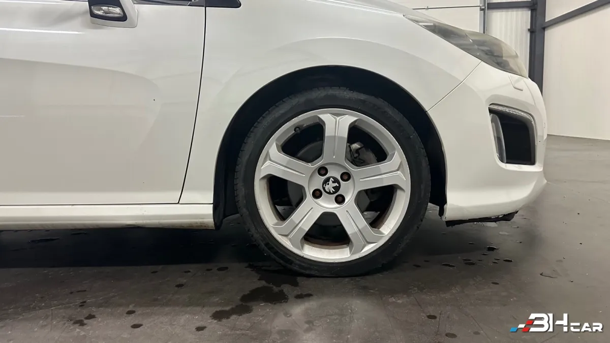 Peugeot 308 - photo 35