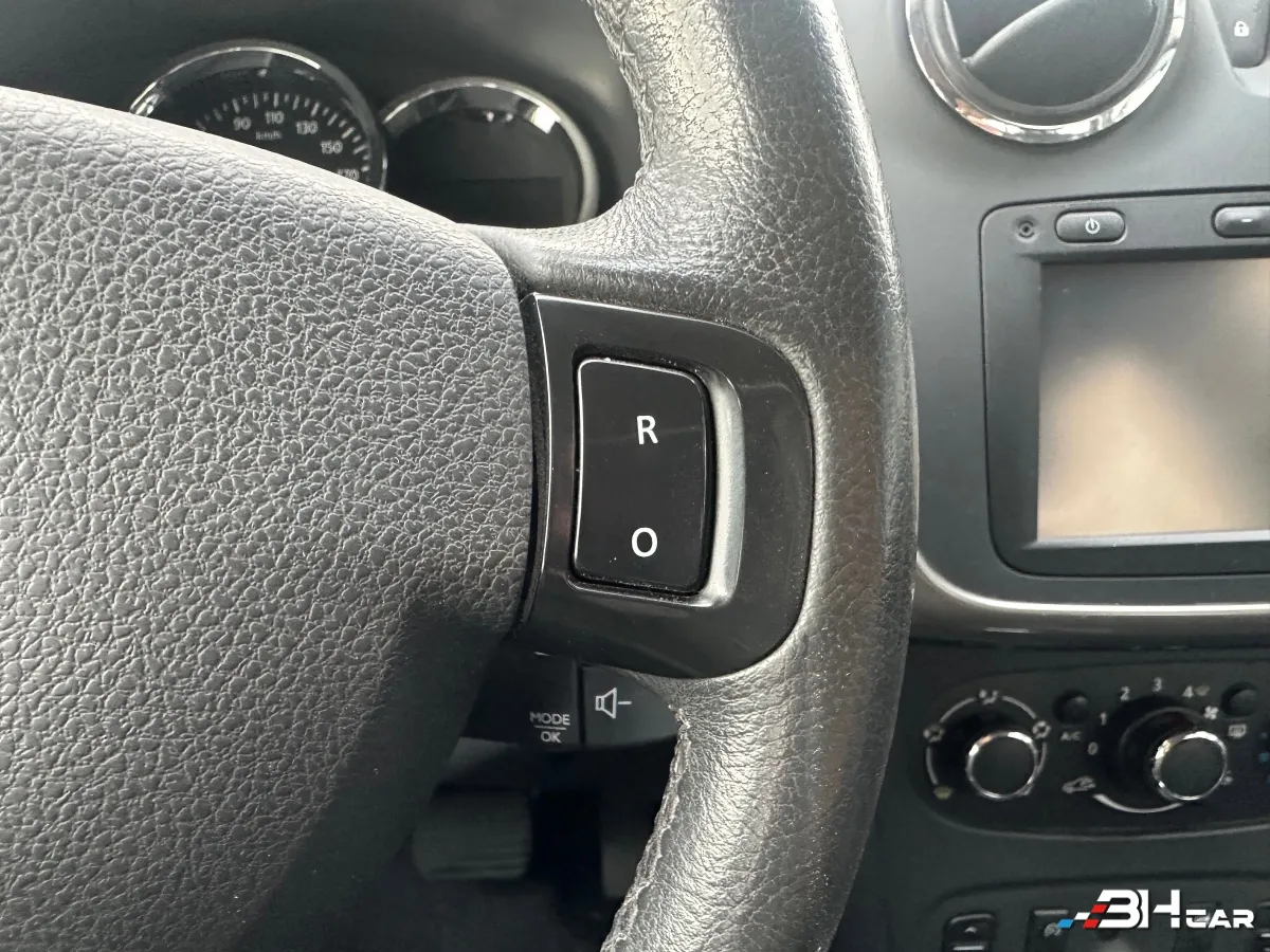 Dacia Sandero - photo 16