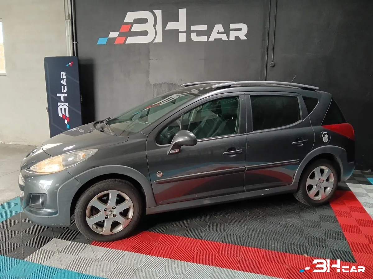Peugeot 207 - photo 2