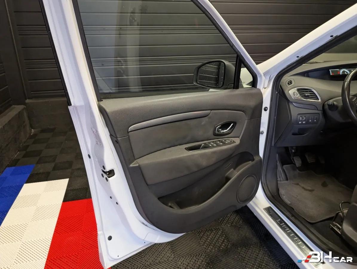 Aperçu indisponible de RENAULT Scenic