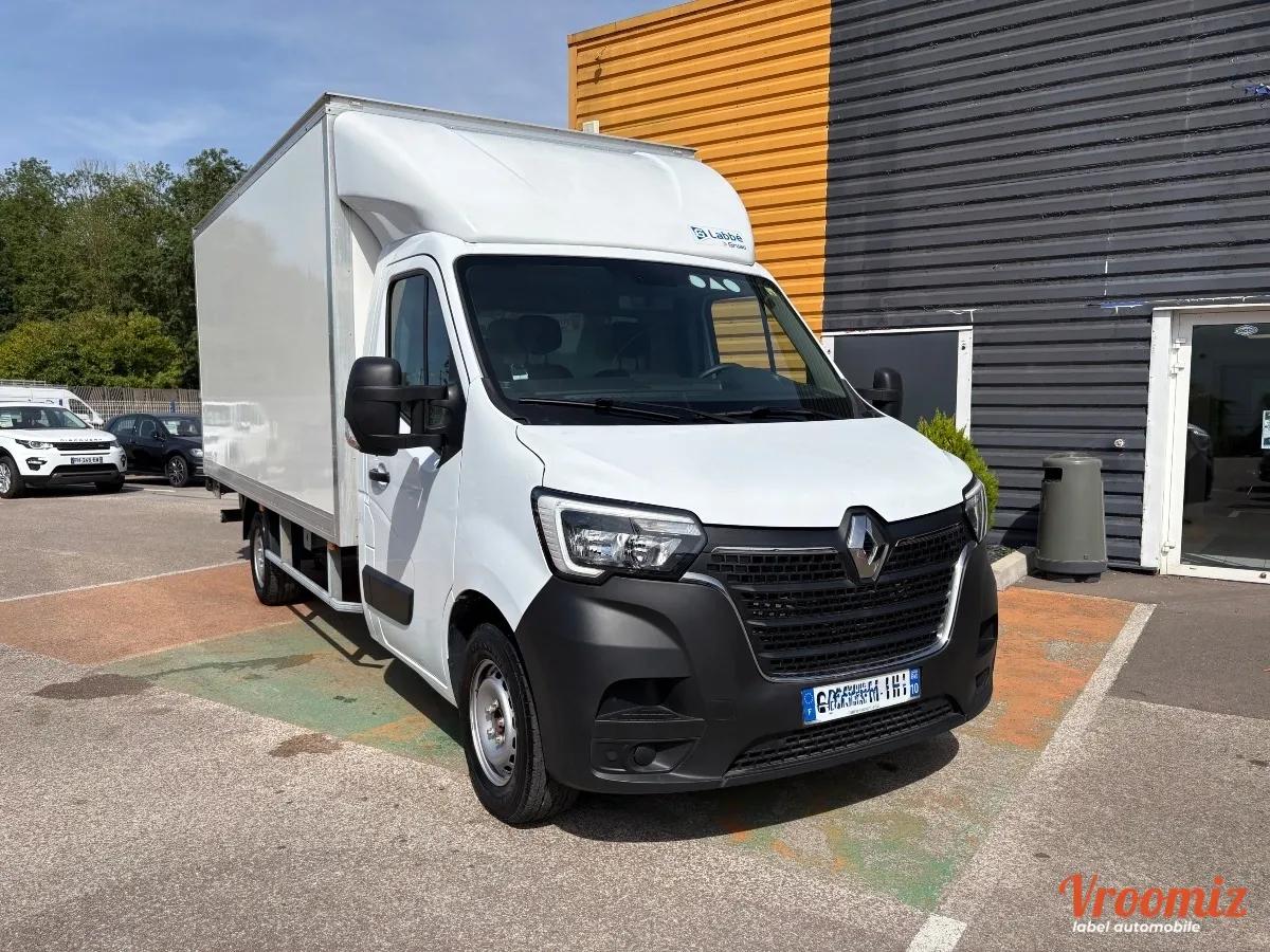 RENAULT Master