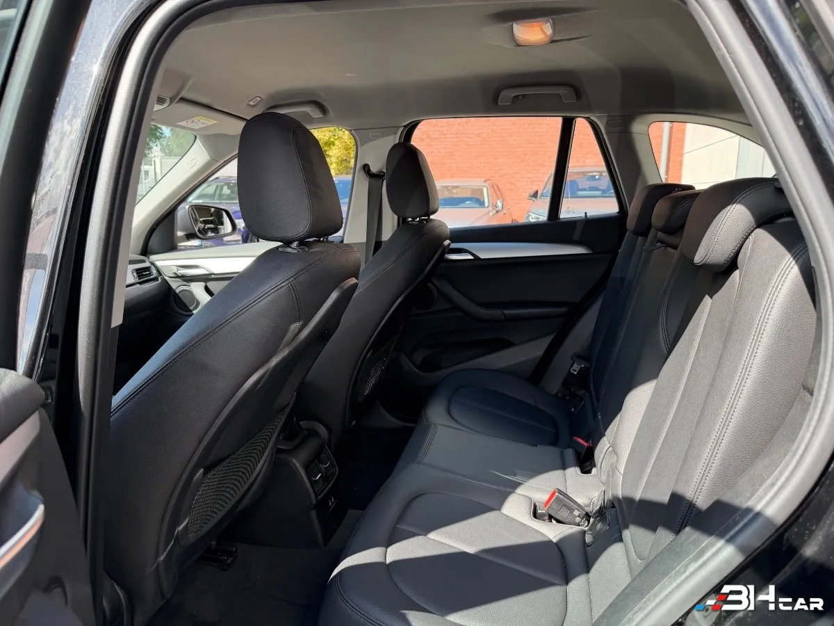 Bmw X1 - photo 12