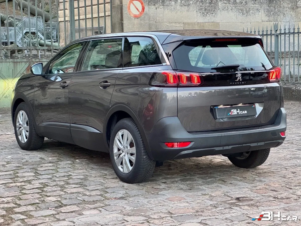 Peugeot 5008 - photo 7