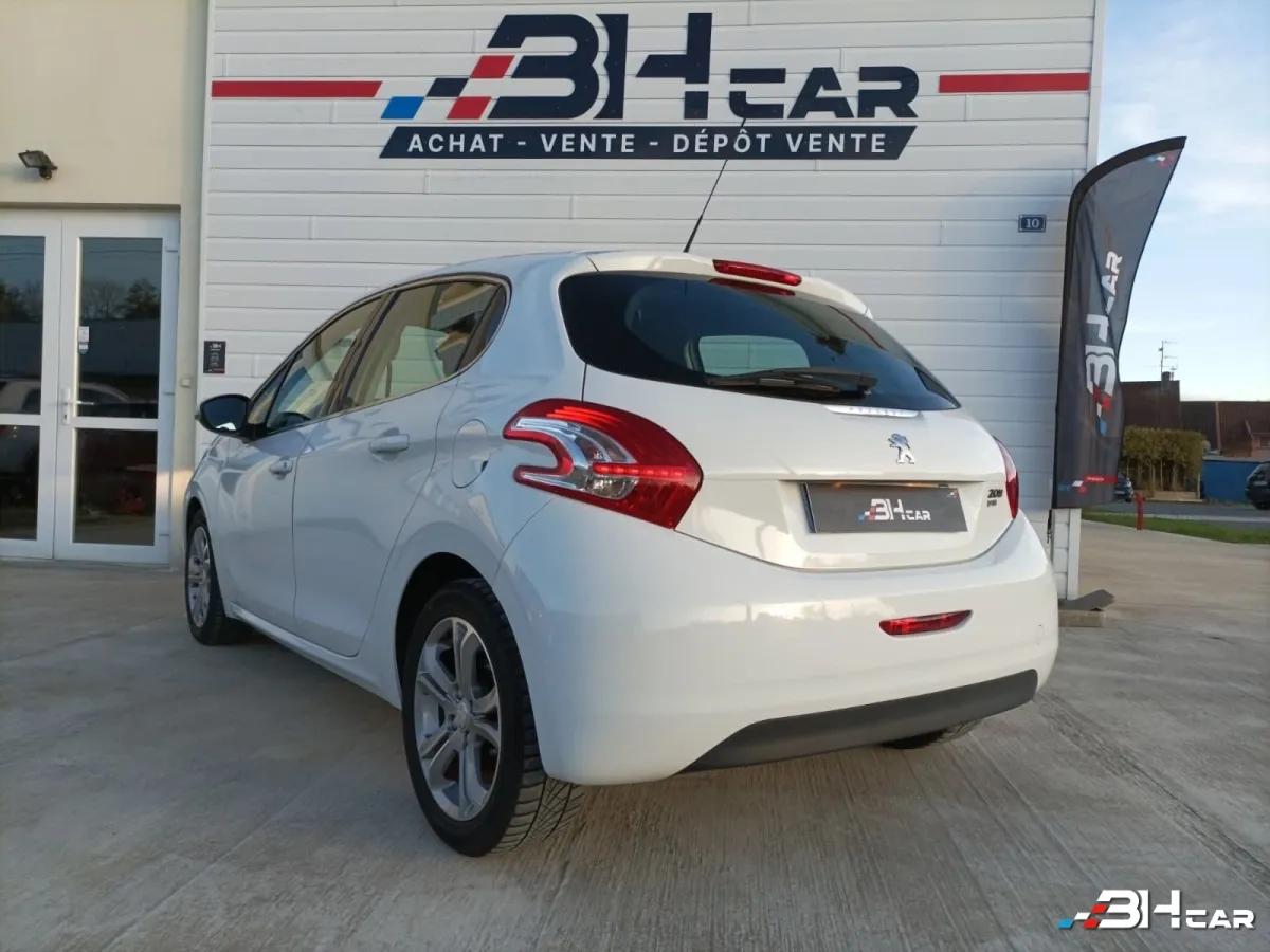 Aperçu indisponible de Peugeot 208