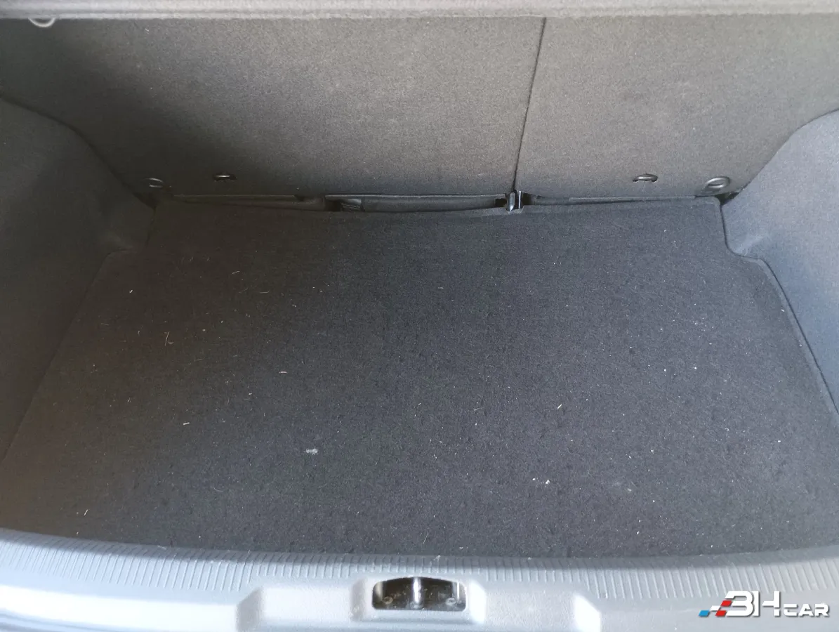 Peugeot 207 - photo 21