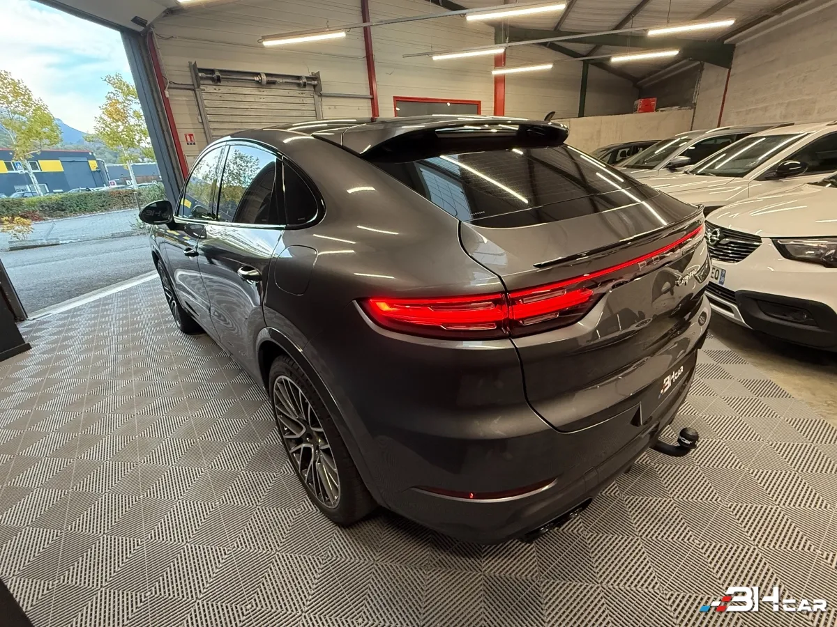 Porsche Cayenne - photo 4