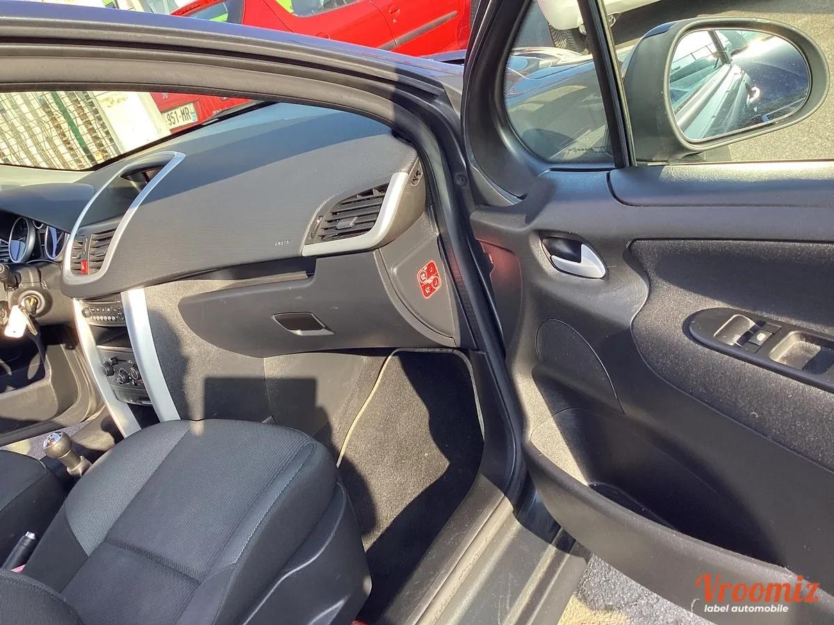 Peugeot 207 Plus 