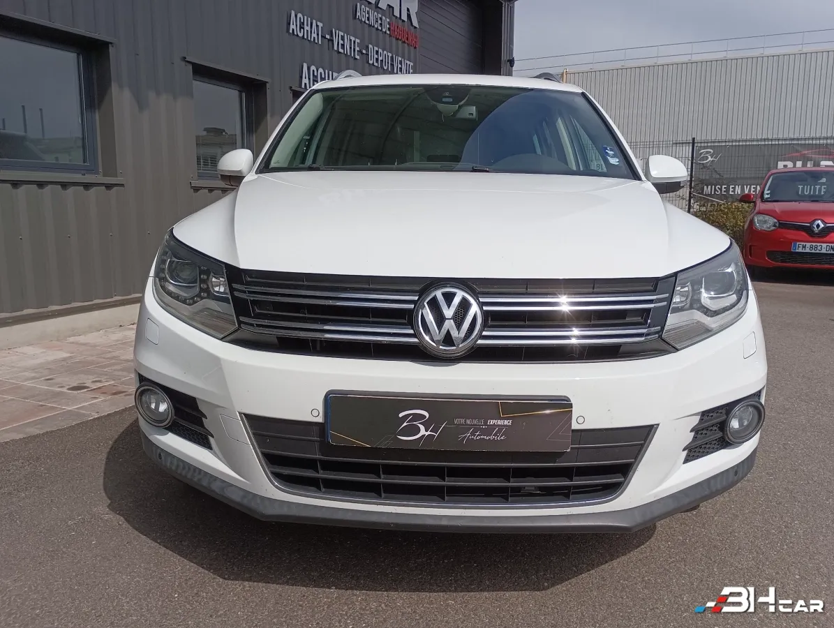 Volkswagen Tiguan - photo 8