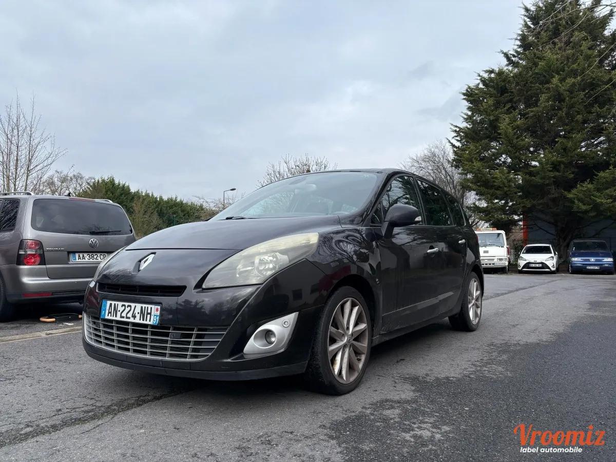 RENAULT Grand Scenic